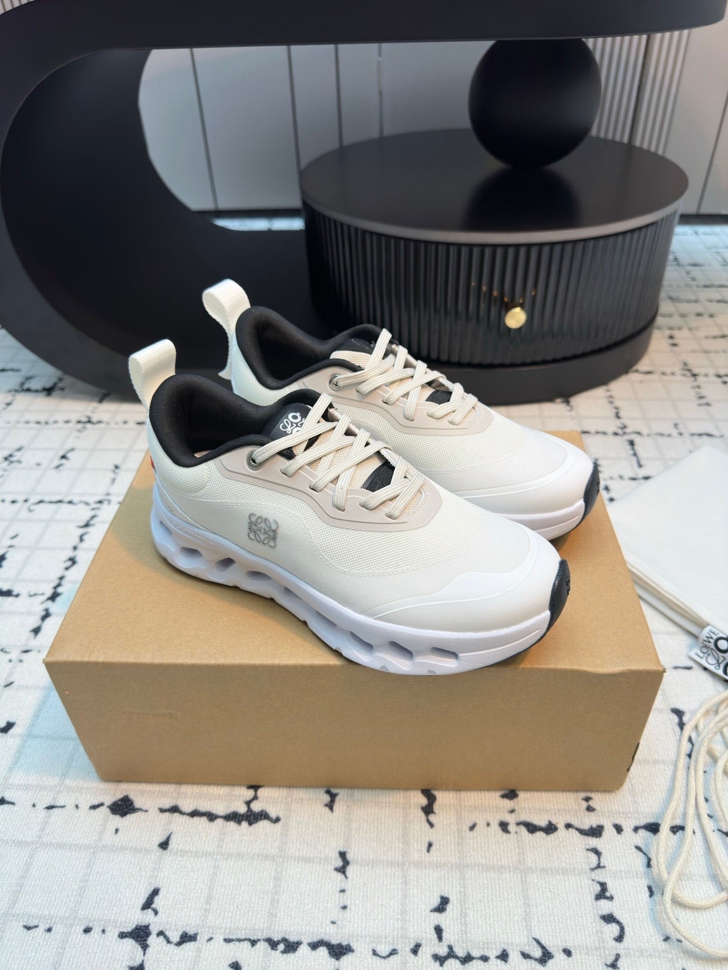 L2-Sneakers