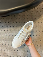 R-Sneakers