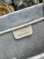 D-Book Tote