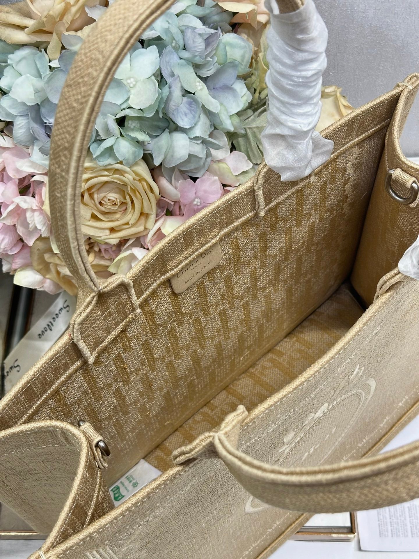 D-Book Tote