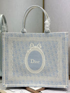 D-Book Tote
