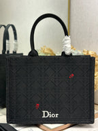 D-Book Tote