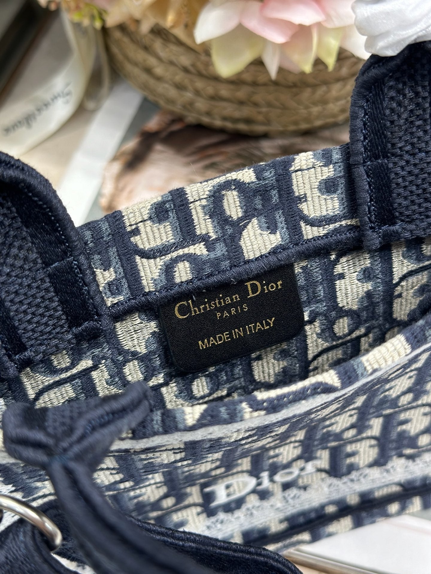 D-Book Tote