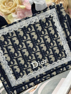 D-Book Tote