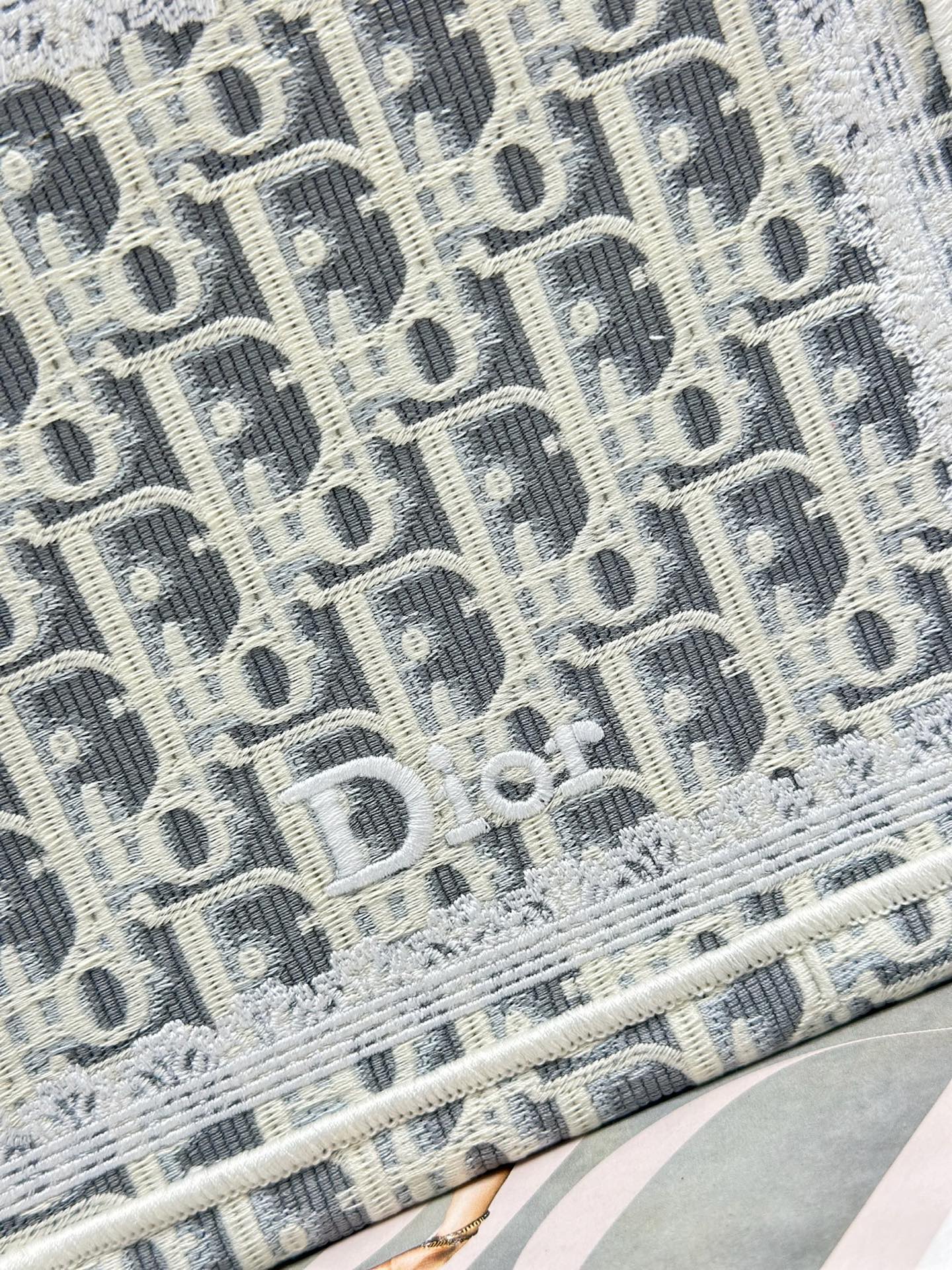 D-Book Tote