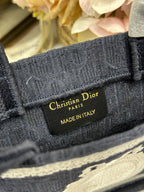 D-Book Tote