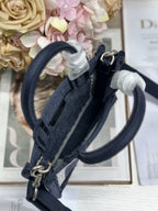 D-Book Tote