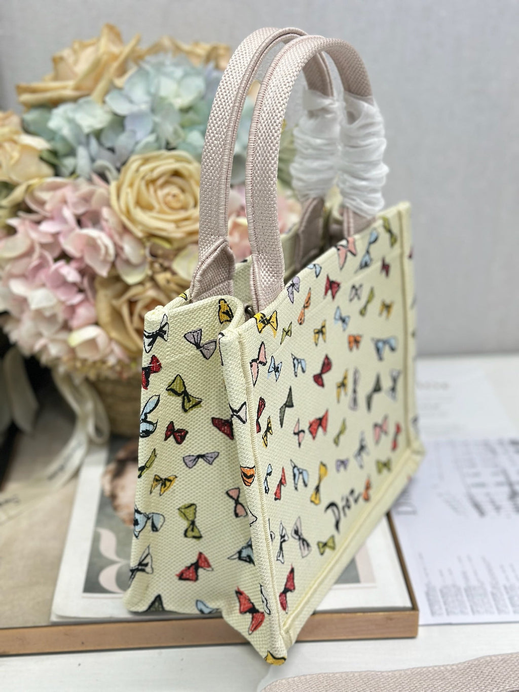 D-Book Tote