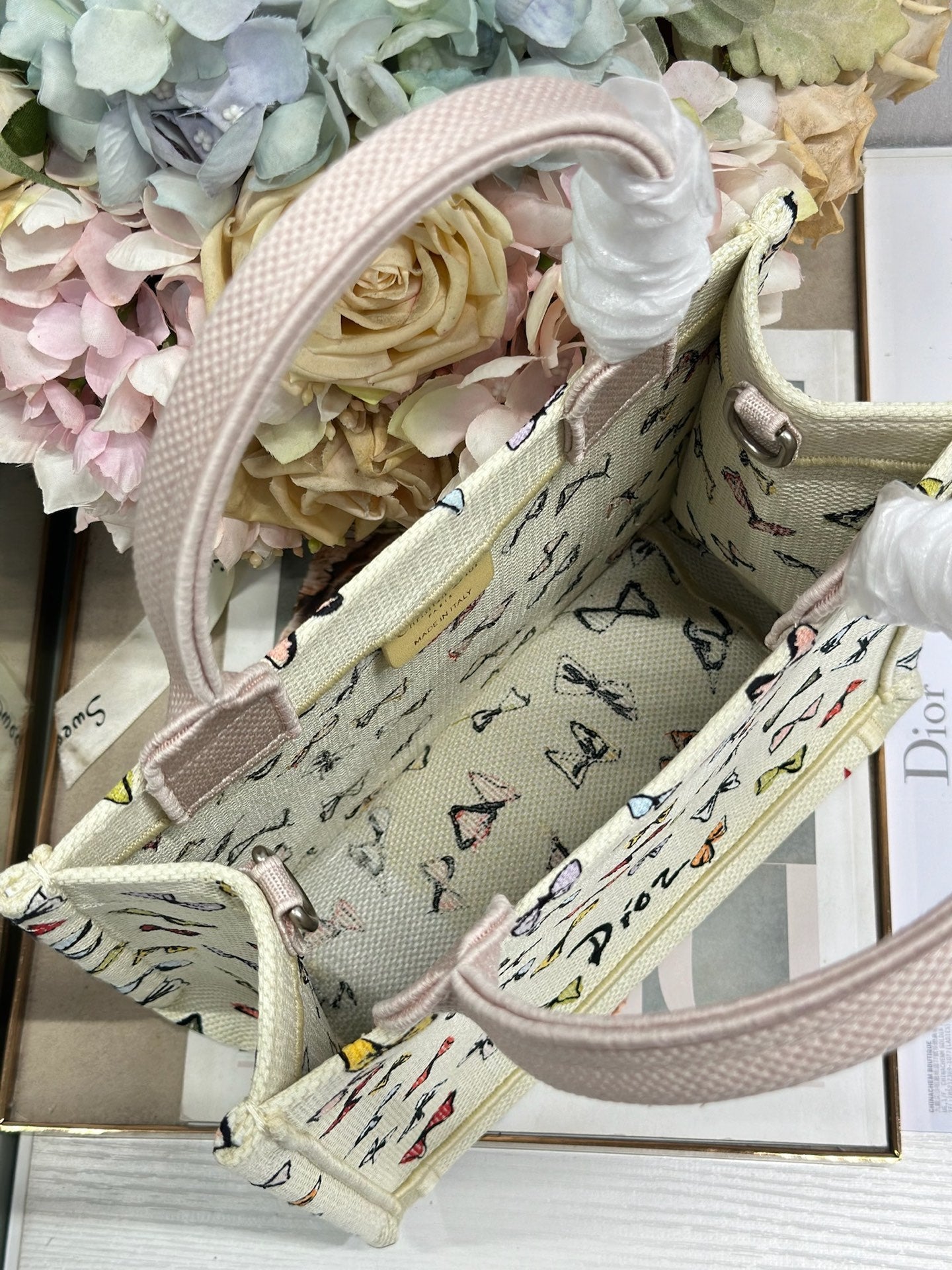 D-Book Tote