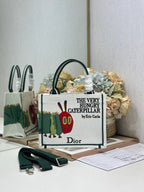 D-Book Tote