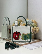 D-Book Tote