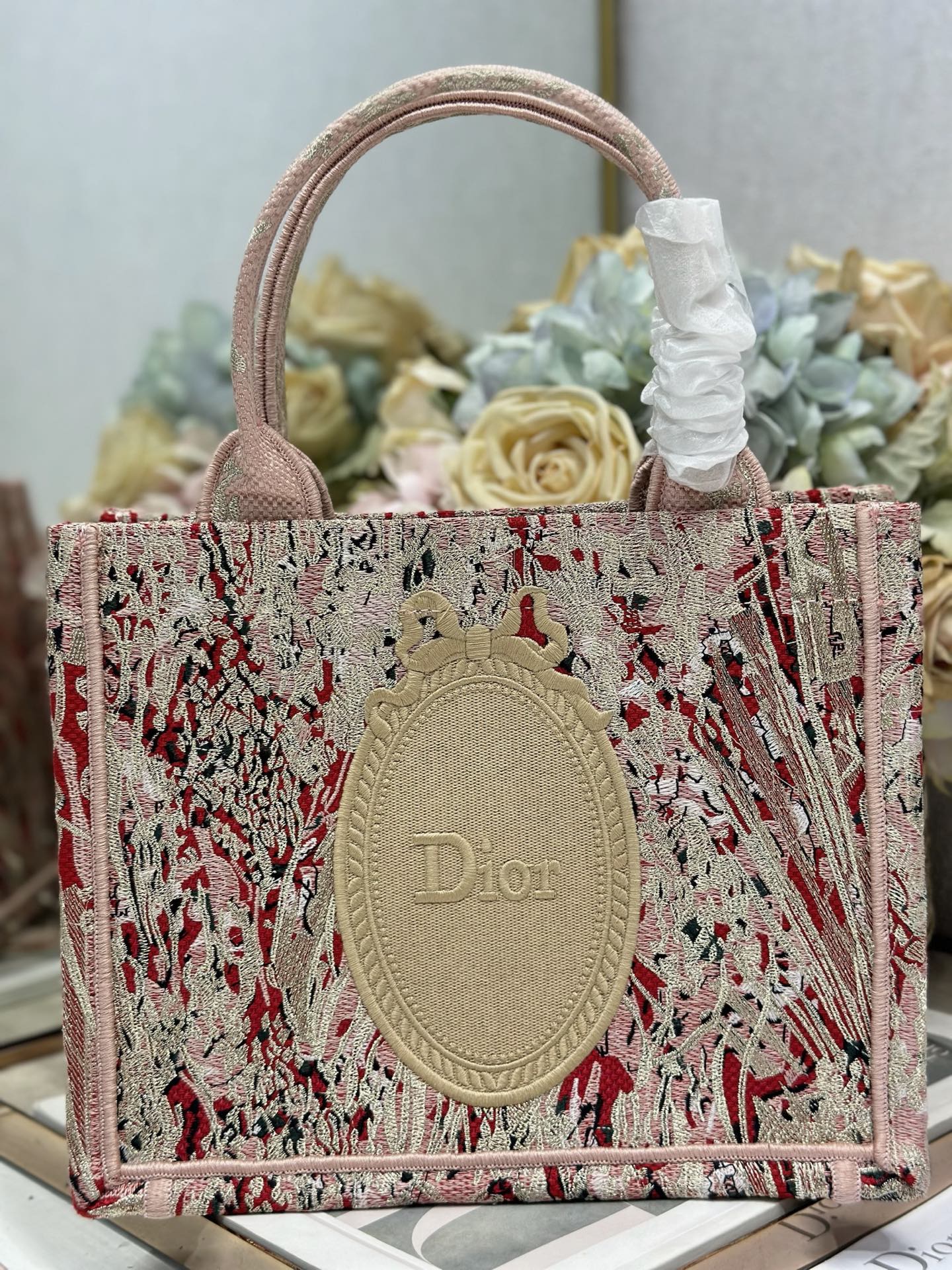 D-Book Tote