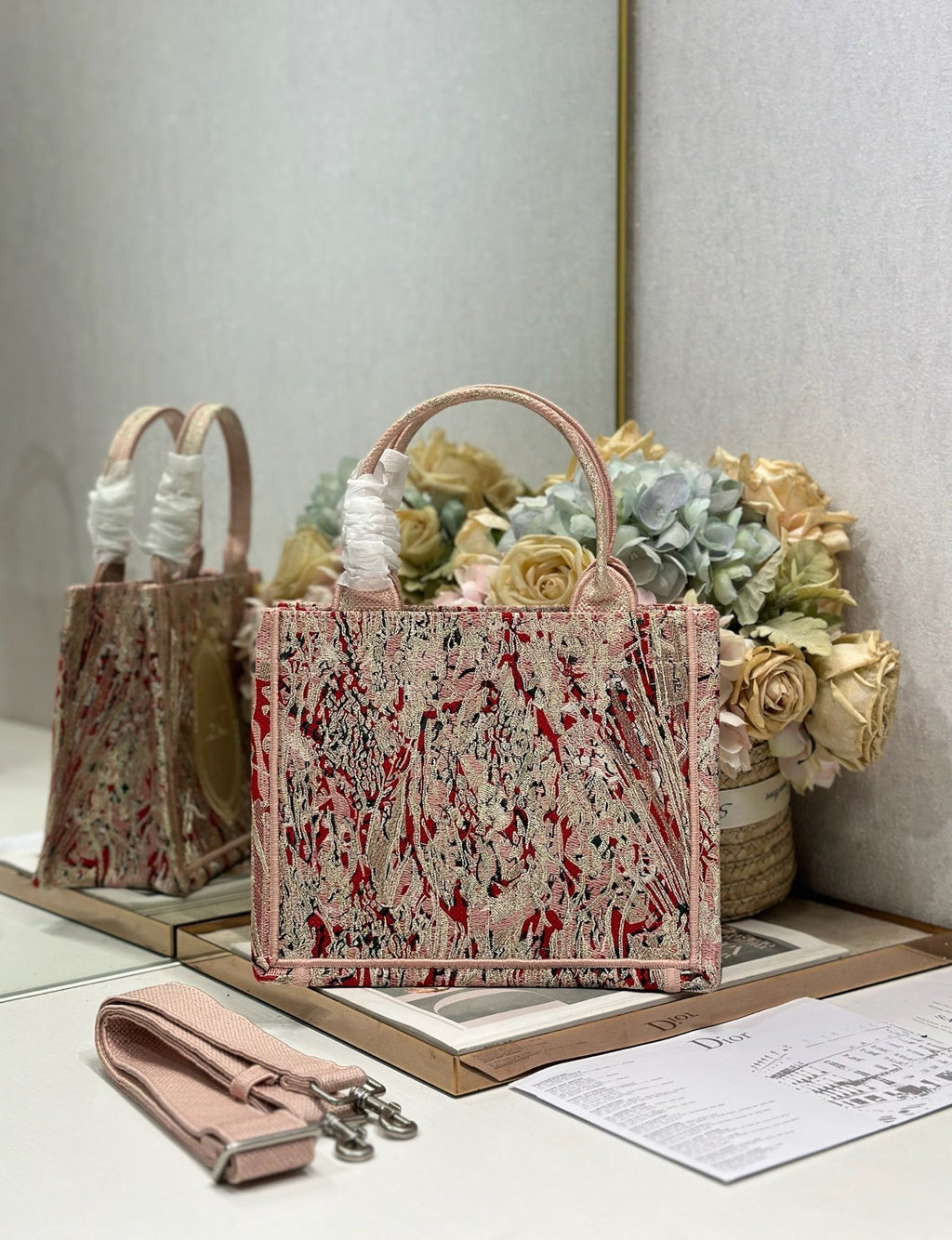 D-Book Tote