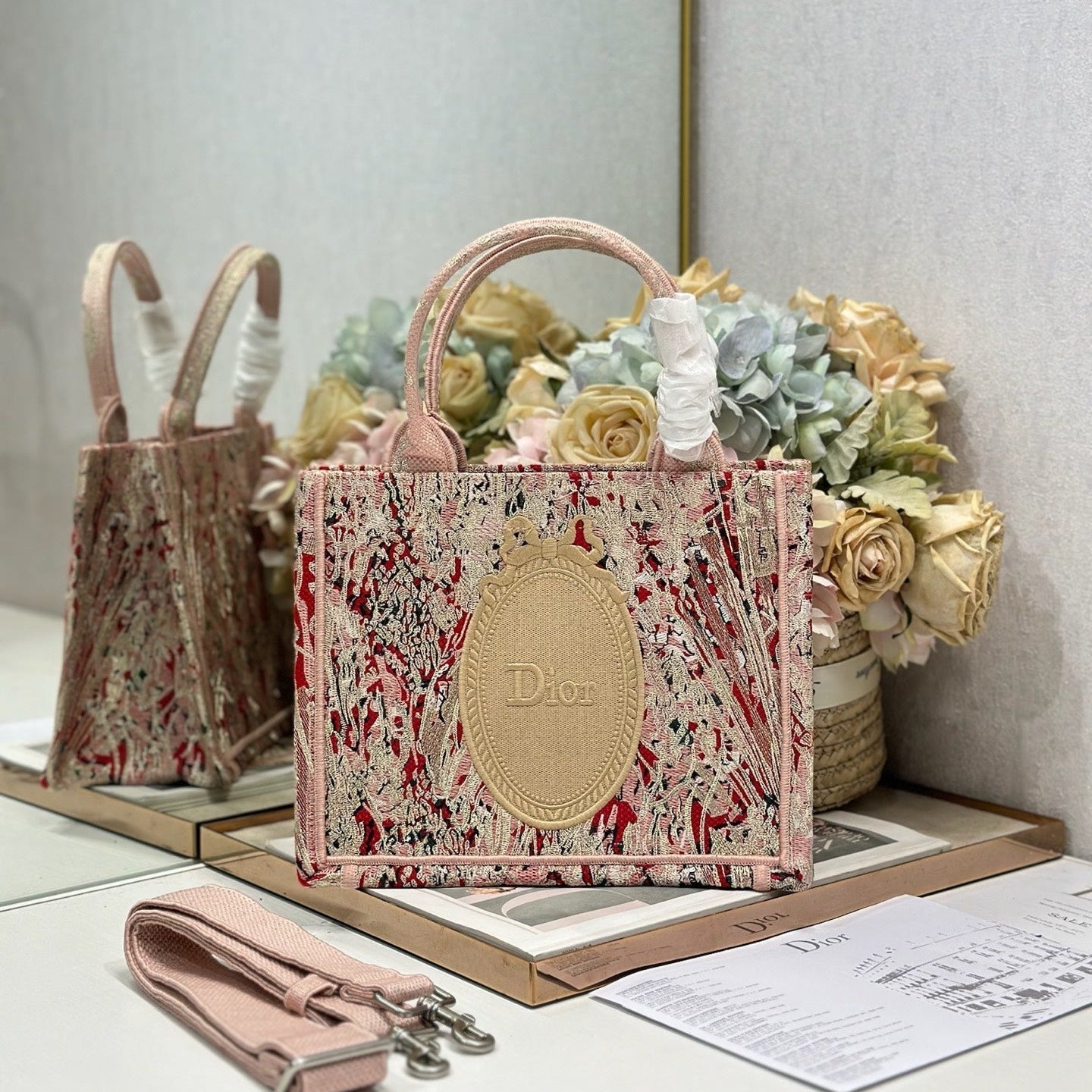 D-Book Tote