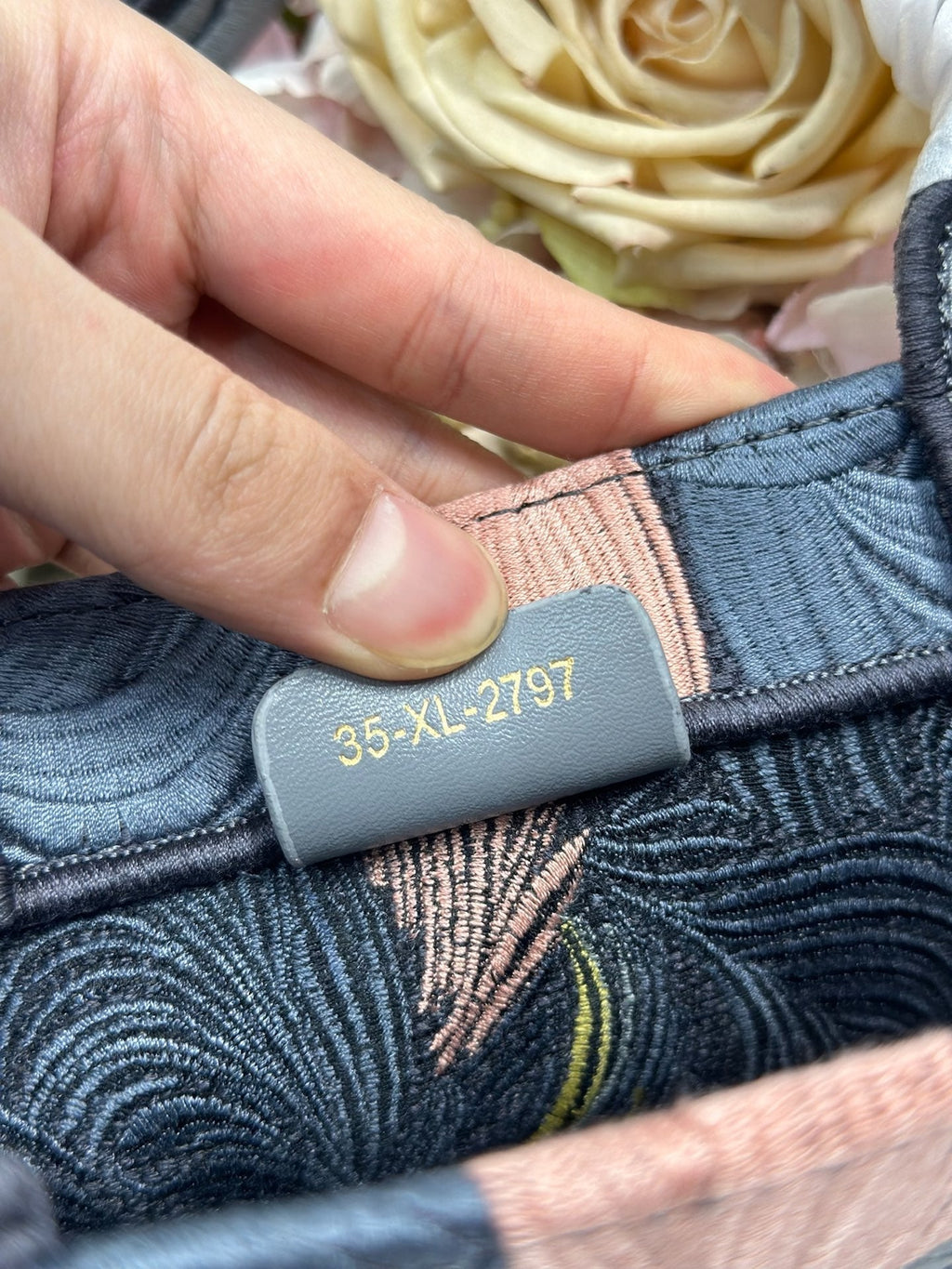 D-Book Tote
