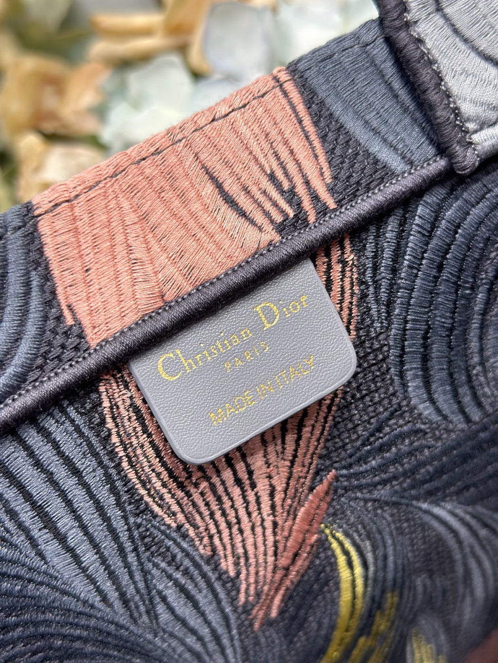 D-Book Tote