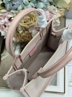 D-Book Tote
