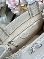 D-Book Tote