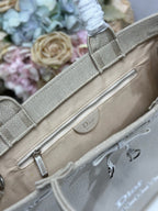D-Book Tote