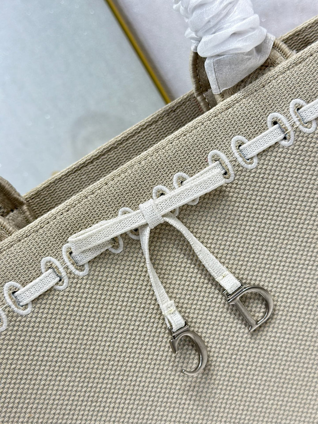 D-Book Tote