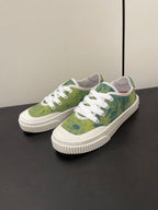L-Sneakers