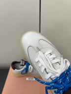 M-Sneakers
