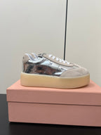 M-Sneakers