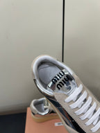 M-Sneakers