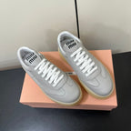 M-Sneakers