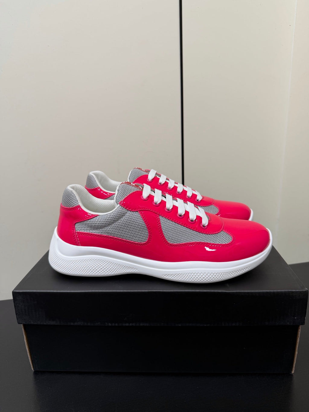 P-Sneakers