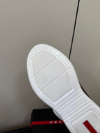 P-Sneakers
