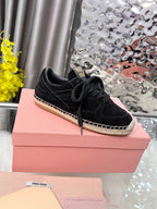 M-Sneakers