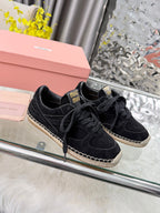 M-Sneakers