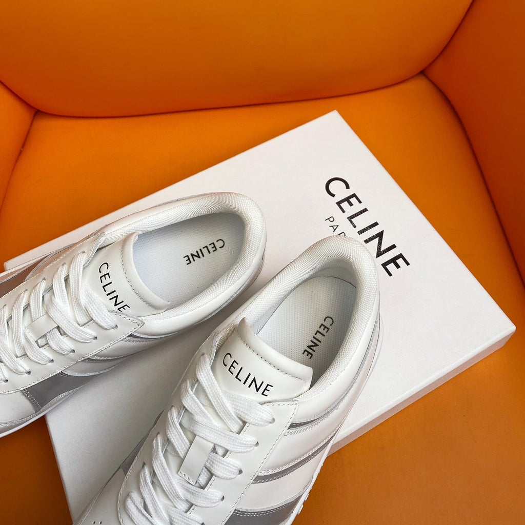 S-Sneakers