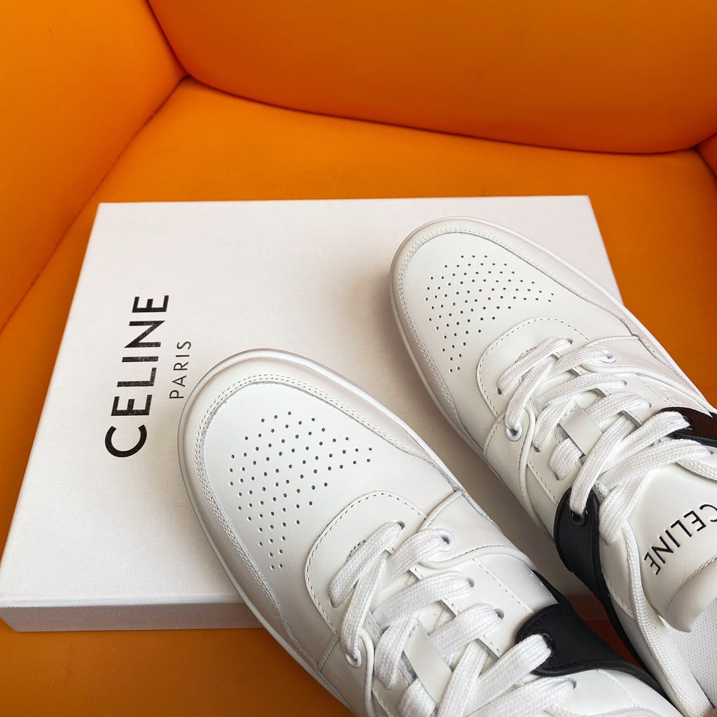 S-Sneakers