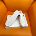 S-Sneakers