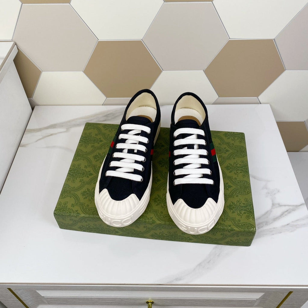 G-Sneakers