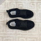 S-Sneakers