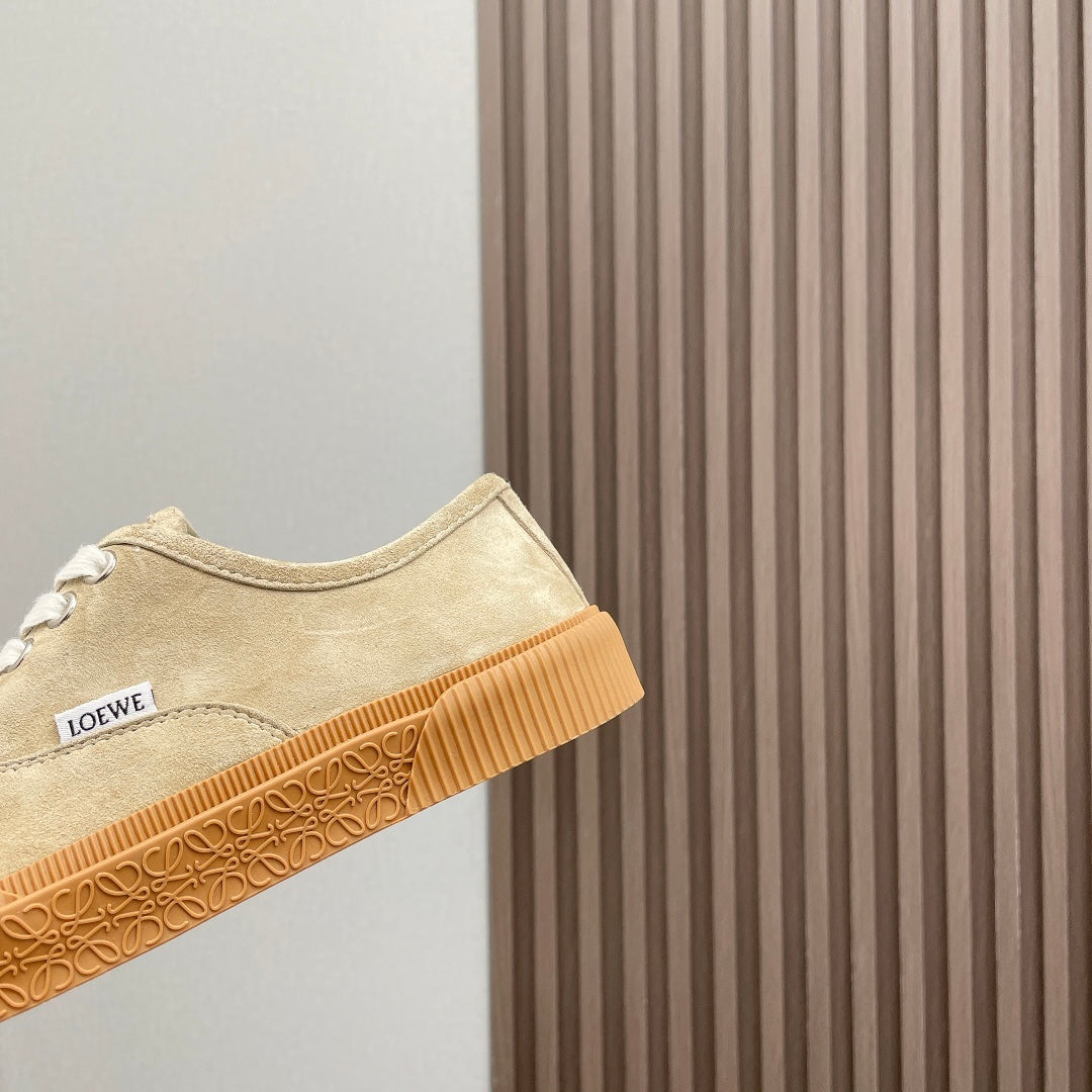 L2-Sneakers