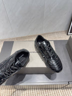 B-Sneakers