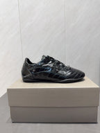 B-Sneakers