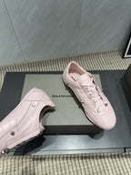 B-Sneakers