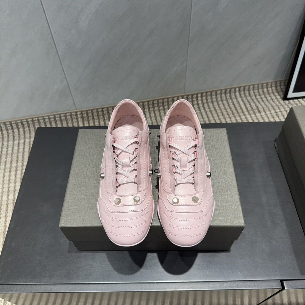 B-Sneakers