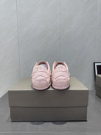 B-Sneakers