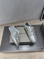 B-Sneakers