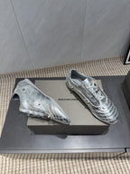 B-Sneakers