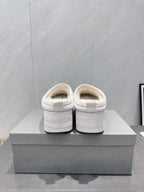 B-Sneakers