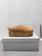 B-Sneakers