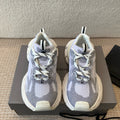 B-Sneakers