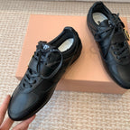M-Sneakers